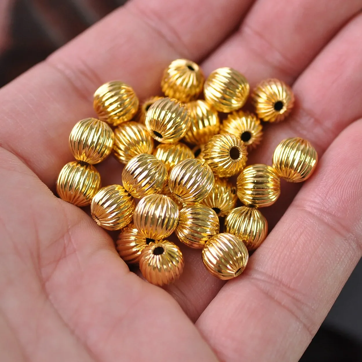 Plated Gold Color Round 4mm 5mm 6mm 8mm 10mm Hollow Plicated Metal Brass Loose Spacer Beads Lot For Jewelry Making DIY Crafts
Plated Gold Color Round 4mm 5mm 6mm 8mm 10mm Hollow Plicated Metal Brass Loose Spacer Beads Lot For Jewelry Making DIY Crafts