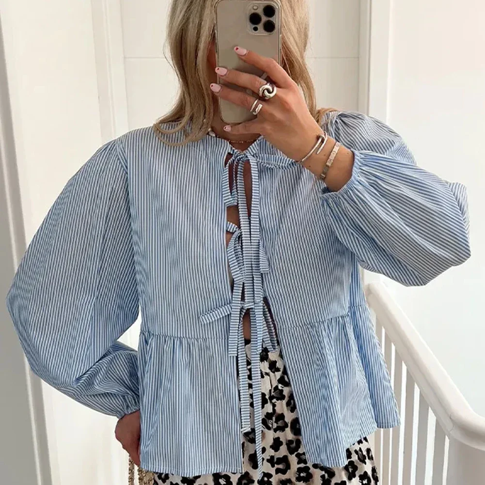 Vintage Plaid Front Tie-Up Ruffled Blouse Tees Kawaii Babydolls Crop Tops Y2K Fairycore Loose Fitting Long Sleeve T-shirt Women
Vintage Plaid Front Tie-Up Ruffled Blouse Tees Kawaii Babydolls Crop Tops Y2K Fairycore Loose Fitting Long Sleeve T-shirt Women