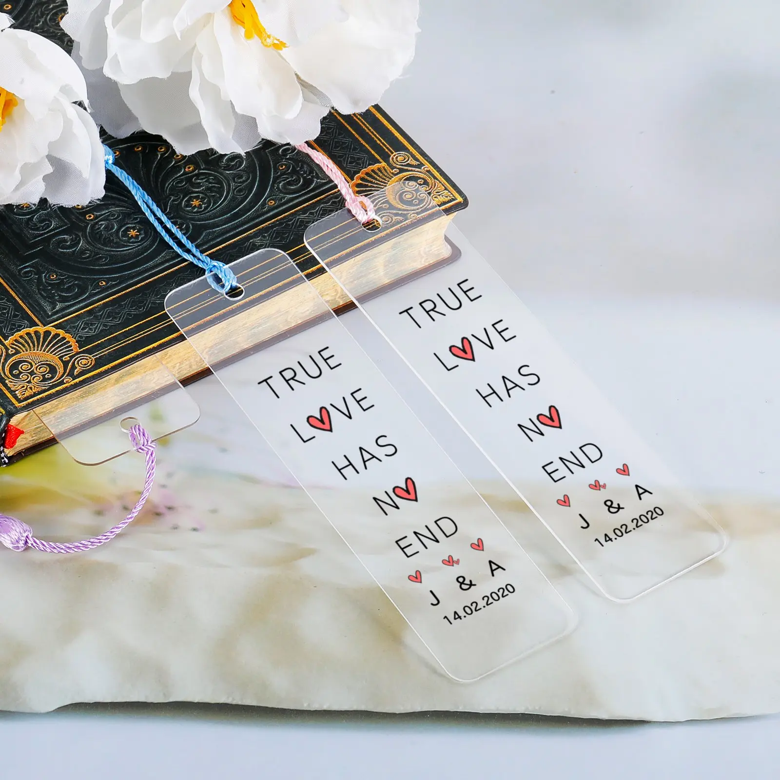Custom Heart Bookmark Personalized Initials Bookmarks Acrylic Book Mark Gifts for Book Lovers Bookmark TRUE LOVE HAS NO END
Custom Heart Bookmark Personalized Initials Bookmarks Acrylic Book Mark Gifts for Book Lovers Bookmark TRUE LOVE HAS NO END
