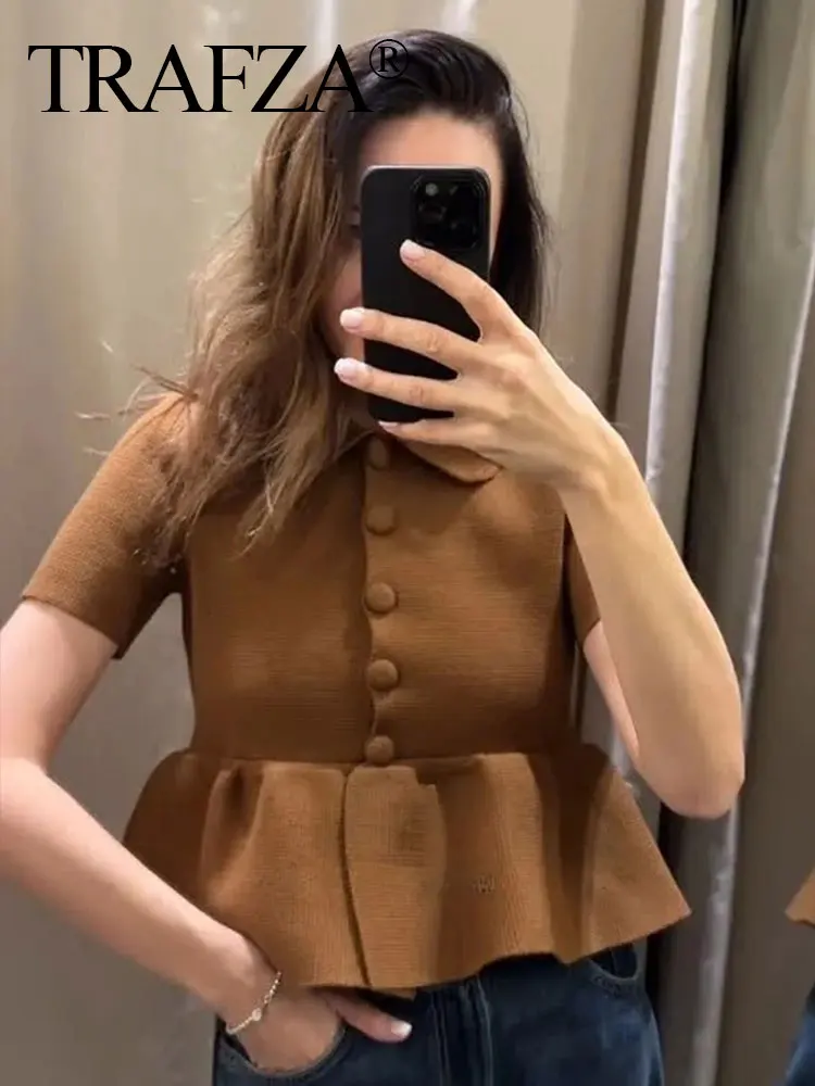 TRAFZA Spring Women Solid Tops Turn-down Collar Buttons Cardigans Female Casual Short Sleeve Short Skirt Hem Knitting Coats
TRAFZA Spring Women Solid Tops Turn-down Collar Buttons Cardigans Female Casual Short Sleeve Short Skirt Hem Knitting Coats
