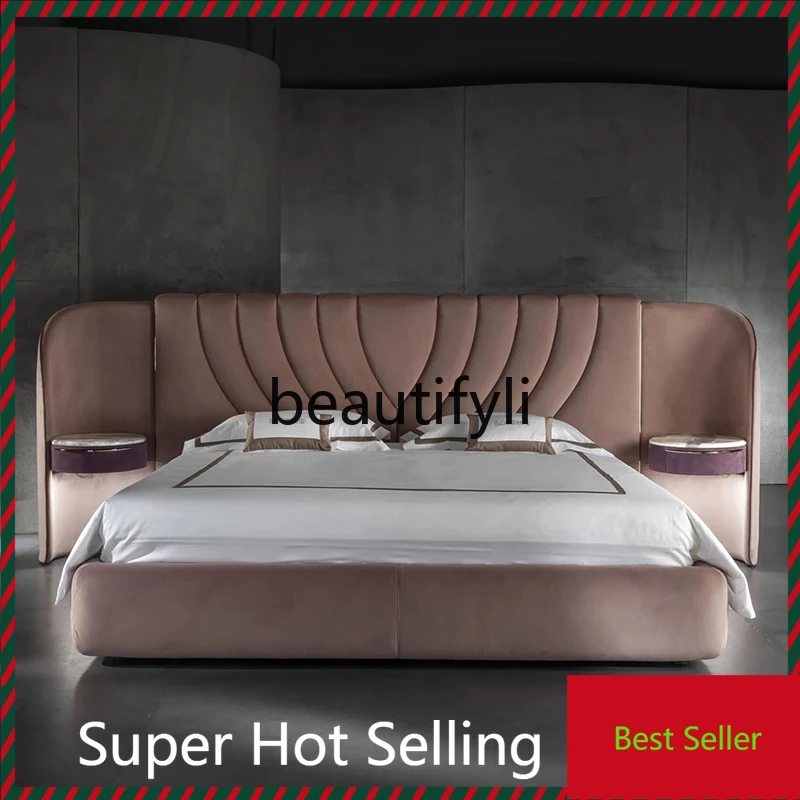 A71 Italian light luxury widescreen bed mansion villa large master bedroom double bed design creative fabric furniture customiza
A71 Italian light luxury widescreen bed mansion villa large master bedroom double bed design creative fabric furniture customiza