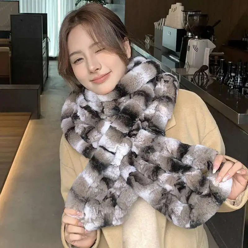 Real Rex Rabbit Fur Scarf Winter Fashionable Thickened Fur Scarf Shawl Natural Fur Ring Scarves Female Long Warm Striped Wraps
Real Rex Rabbit Fur Scarf Winter Fashionable Thickened Fur Scarf Shawl Natural Fur Ring Scarves Female Long Warm Striped Wraps