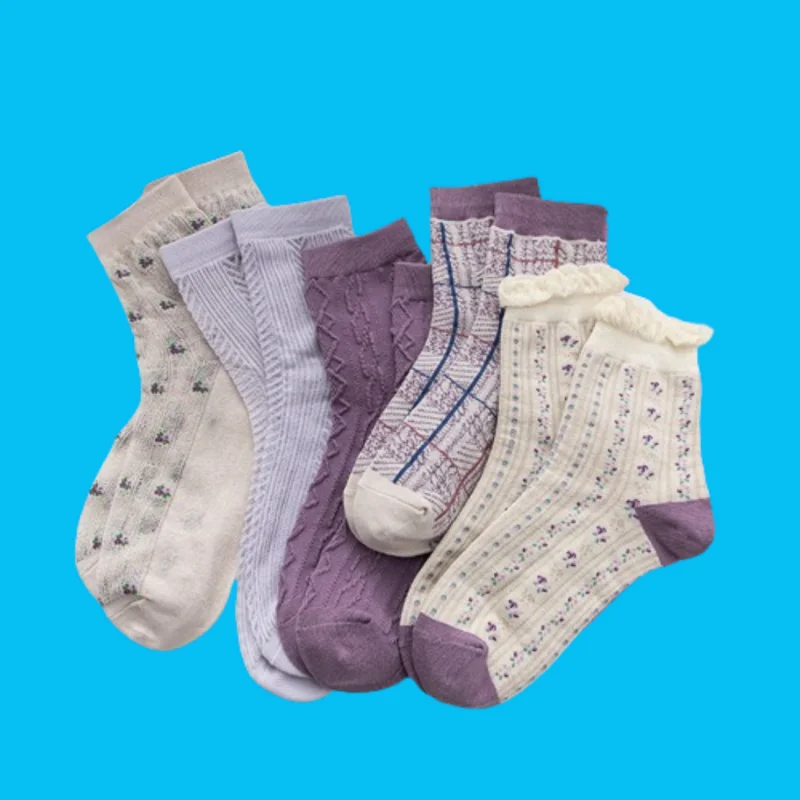 2/4 Pairs Korean Version Mid-Tube Socks Dark Pattern Socks Lace Socks Autumn and Winter Fashion Socks Women's Socks Purple Socks
2/4 Pairs Korean Version Mid-Tube Socks Dark Pattern Socks Lace Socks Autumn and Winter Fashion Socks Women's Socks Purple Socks