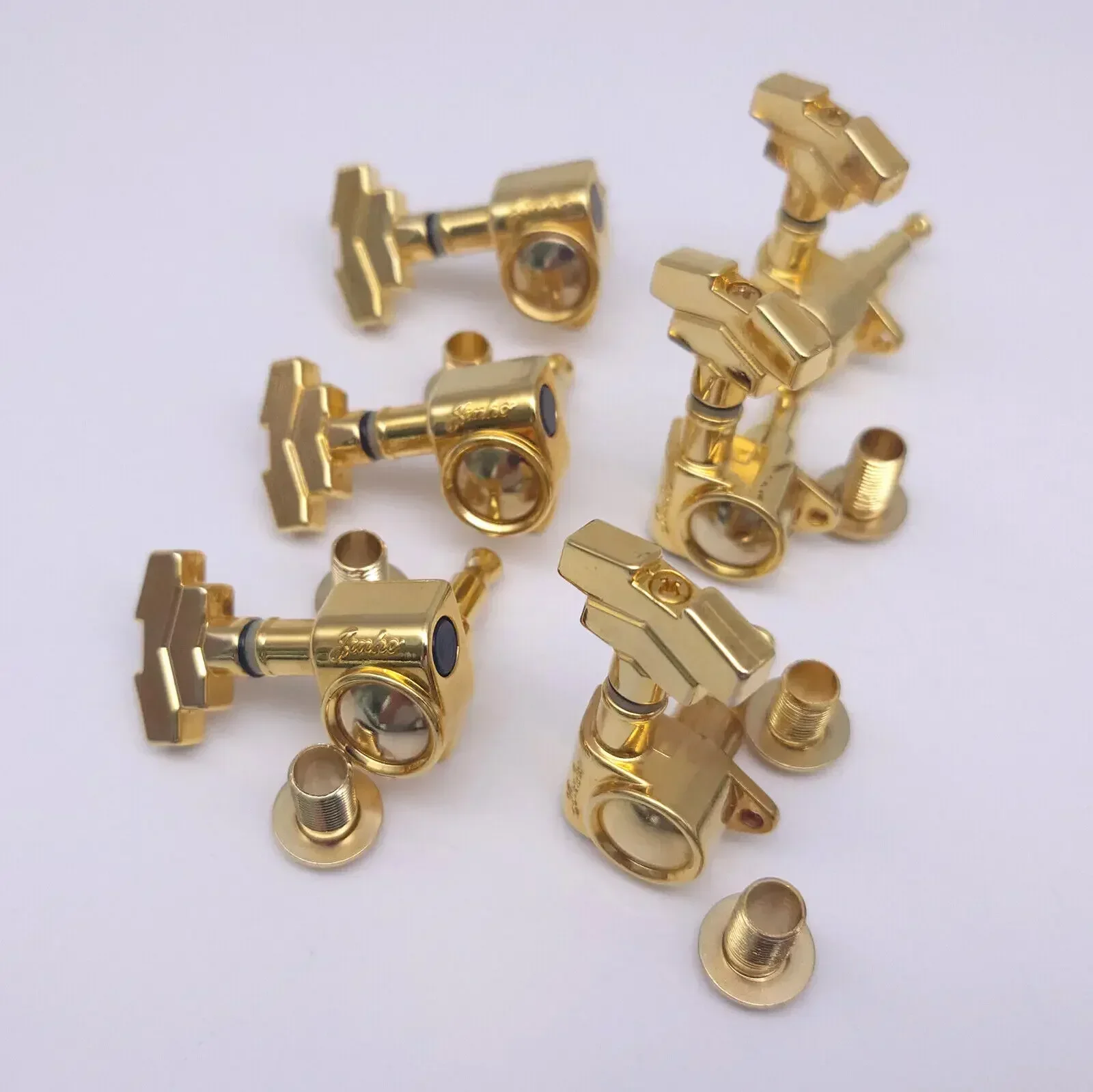 3L3R Guitar Tuners Set Gold - 18:1 Gear Ratio, 109 Series Rotomatic Imperial Style for 3L3R Electric Guitars
3L3R Guitar Tuners Set Gold - 18:1 Gear Ratio, 109 Series Rotomatic Imperial Style for 3L3R Electric Guitars