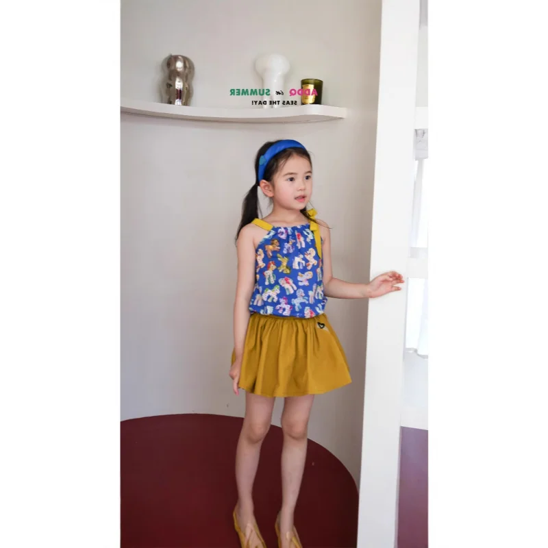 Girls' Suit Summer New Fashion Halter Camisole+Pleated Skirt Pants2Set for Small and Medium Children One Piece Wholesale
Girls' Suit Summer New Fashion Halter Camisole+Pleated Skirt Pants2Set for Small and Medium Children One Piece Wholesale