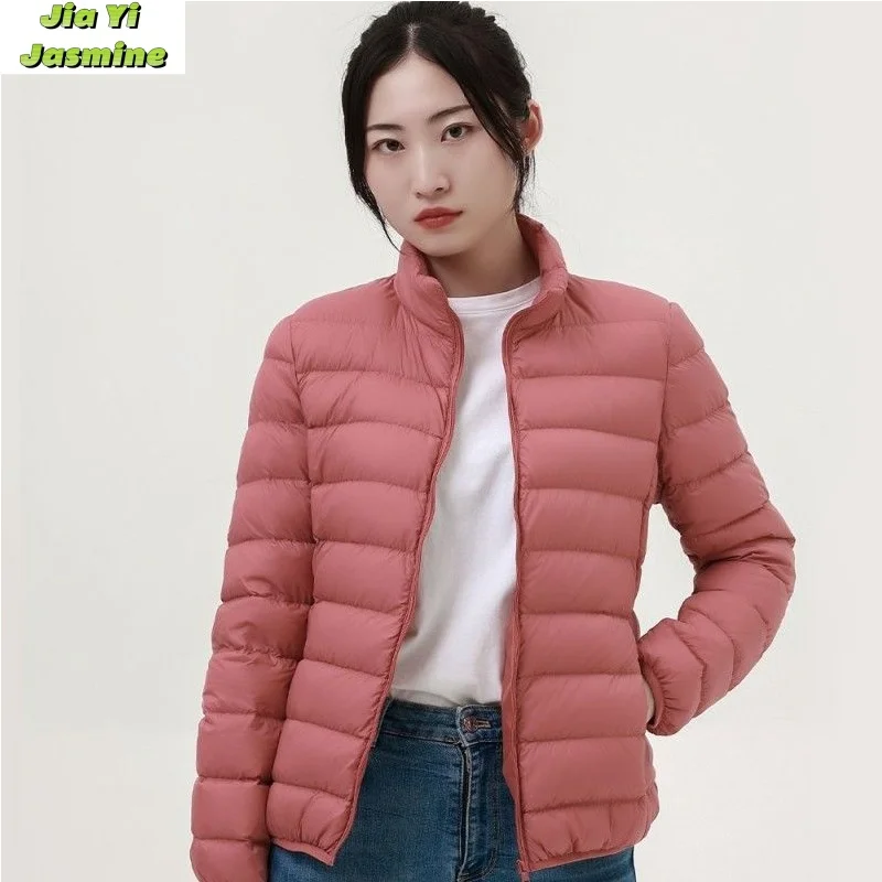 2024 Winter New Lightweight Down Jacket Women's Short Style Stand up Collar Hoodie Lightweight Thin Style White Duck Down Large
2024 Winter New Lightweight Down Jacket Women's Short Style Stand up Collar Hoodie Lightweight Thin Style White Duck Down Large