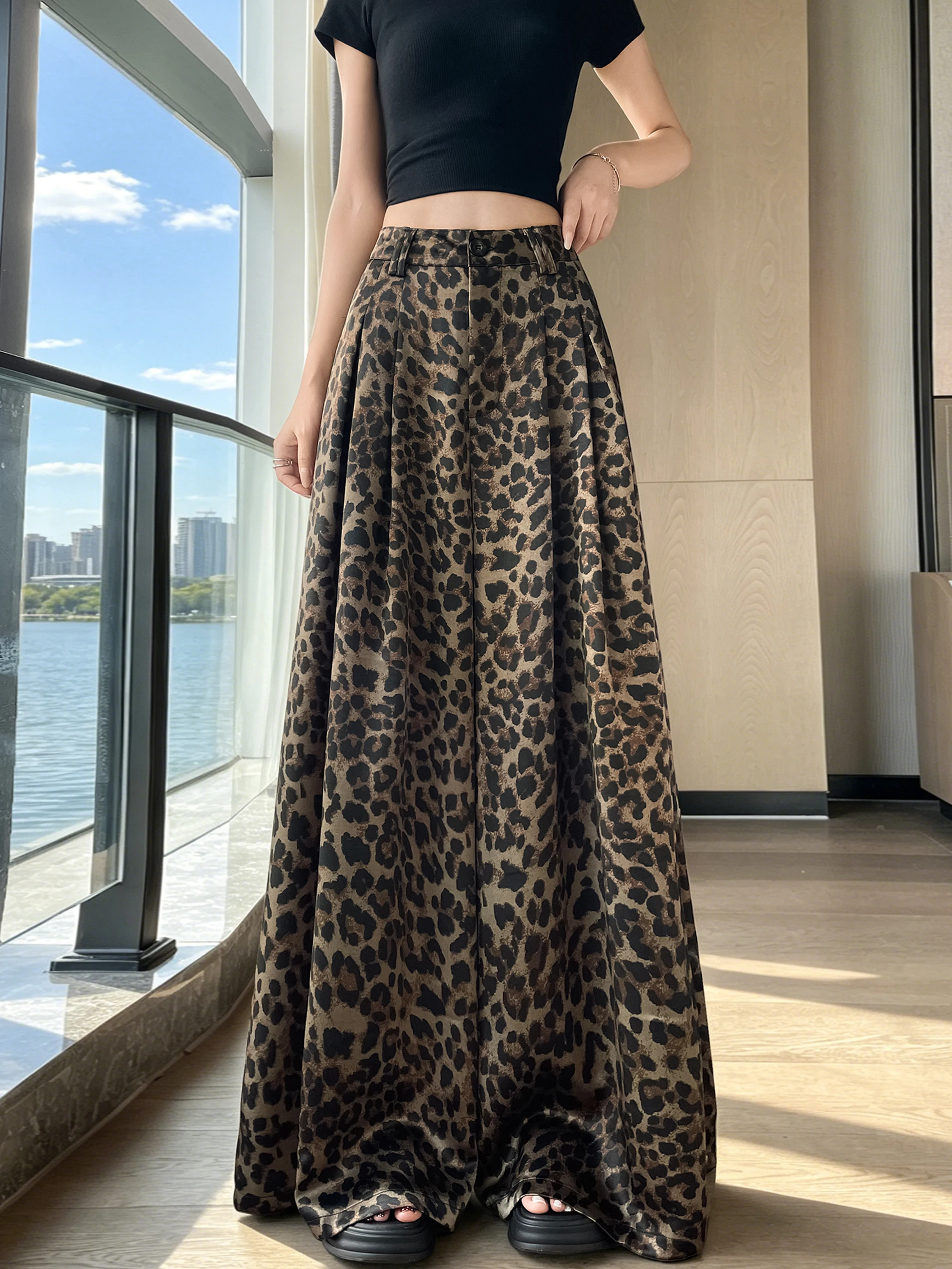 Acetate Satin Leopard Print Wide Leg Pants Women Summer New Small Size Slimming Draping Thin Loose Floor-Length Pants
Acetate Satin Leopard Print Wide Leg Pants Women Summer New Small Size Slimming Draping Thin Loose Floor-Length Pants