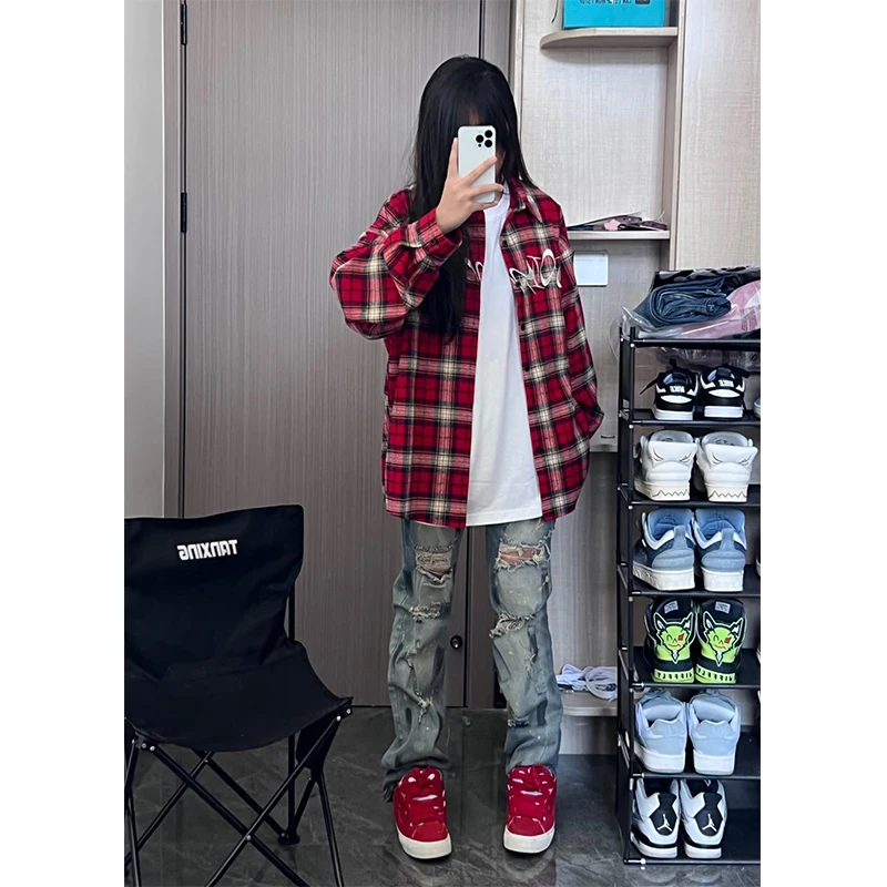 Ретро американская повседневная клетчатая женская летняя тонкая длинная воротник све, защита от солнца, верхняя одежда свободного покроя 
Ретро американская повседневная клетчатая женская летняя тонкая длинная воротник све, защита от солнца, верхняя одежда свободного покроя