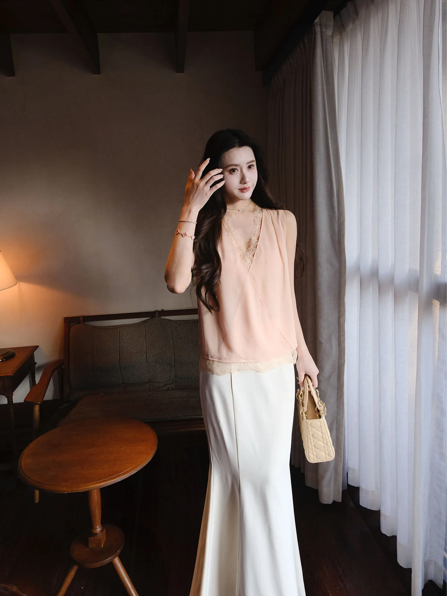 High Waist A-Line Fish Tail Long Skirt Women's Spring Summer Versatile Vintage Design Slimming Midi Skirt by Zhao Youzhen
High Waist A-Line Fish Tail Long Skirt Women's Spring Summer Versatile Vintage Design Slimming Midi Skirt by Zhao Youzhen
