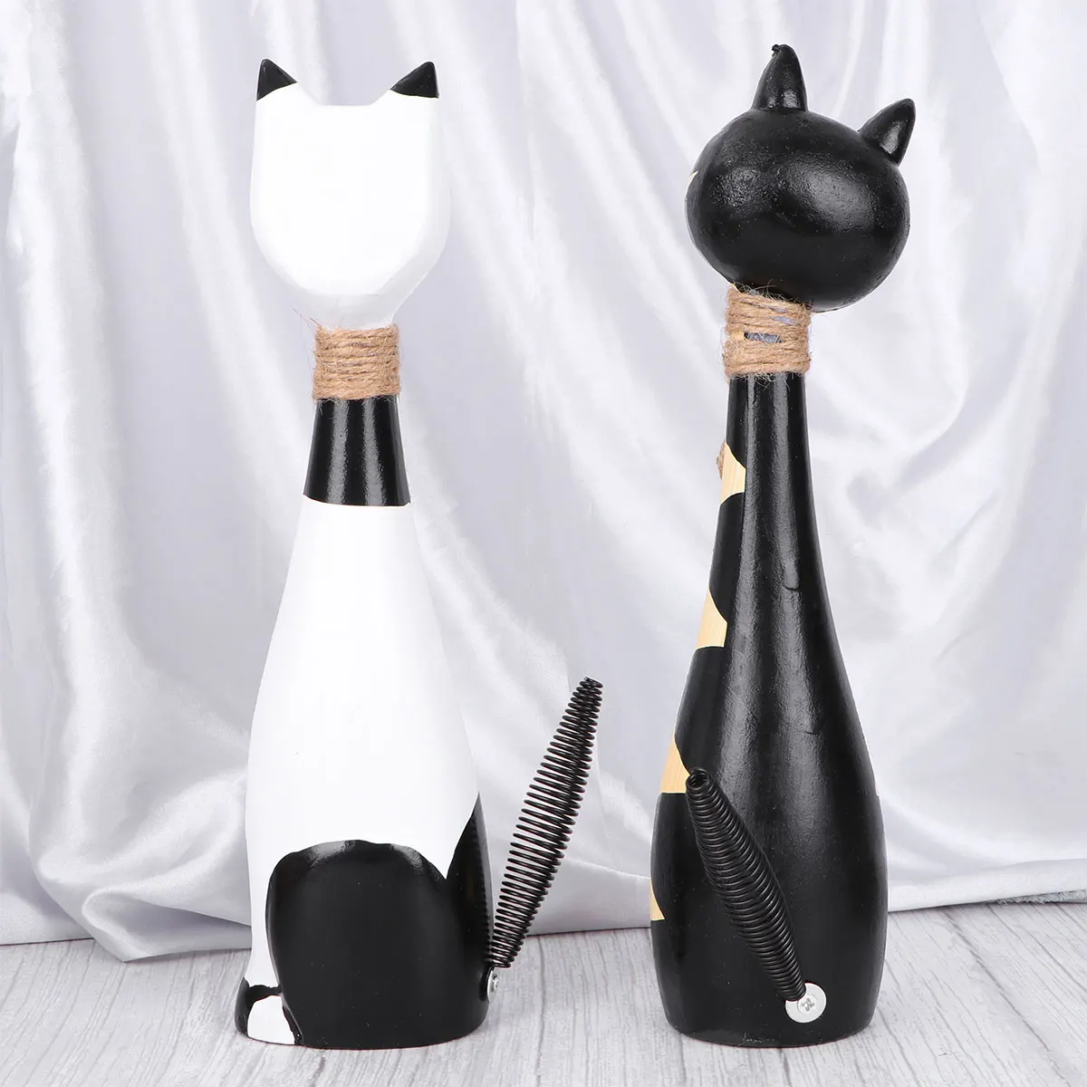 2pcs Couple Cat Ornaments Wooden Animal Decoration for Home Office Desk Car Bedroom Miniature Models Home Decor Accessories
2pcs Couple Cat Ornaments Wooden Animal Decoration for Home Office Desk Car Bedroom Miniature Models Home Decor Accessories