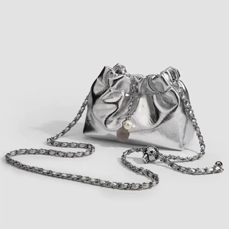 Silver Color PU Wrinkled Drawstring Bucket Bag for Women Classic Fashion Chain Shoulder Bag Crossbody Daily Shopping Handbags
Silver Color PU Wrinkled Drawstring Bucket Bag for Women Classic Fashion Chain Shoulder Bag Crossbody Daily Shopping Handbags