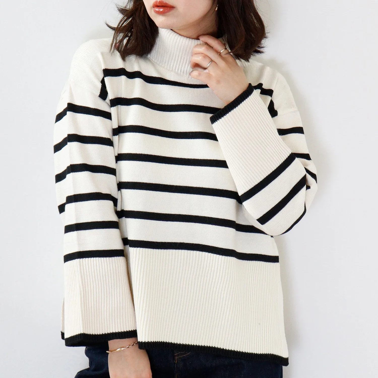 Вязаный свитер Thiened с высоким воротником и разрезом, из пряжи Core Spin, в полоску, осенне-зимний теплый вязаный топ для женщин
Вязаный свитер Thiened с высоким воротником и разрезом, из пряжи Core Spin, в полоску, осенне-зимний теплый вязаный топ для женщин