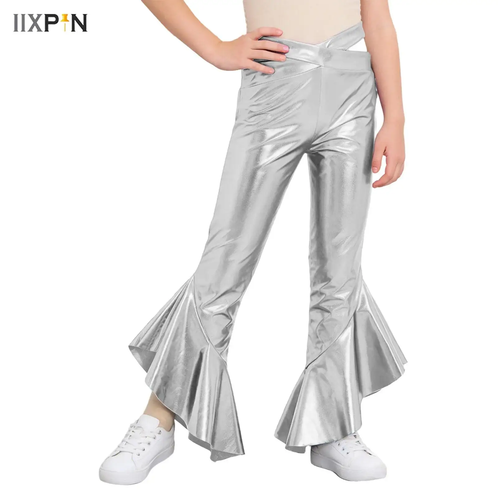 Детские брюки для джазовых и латинских танцев для девочек, костюм для выступлений на сцене, металлические расклешенные брюки с перекрестным поясом и оборками, брюки-клеш
Детские брюки для джазовых и латинских танцев для девочек, костюм для выступлений на сцене, металлические расклешенные брюки с перекрестным поясом и оборками, брюки-клеш