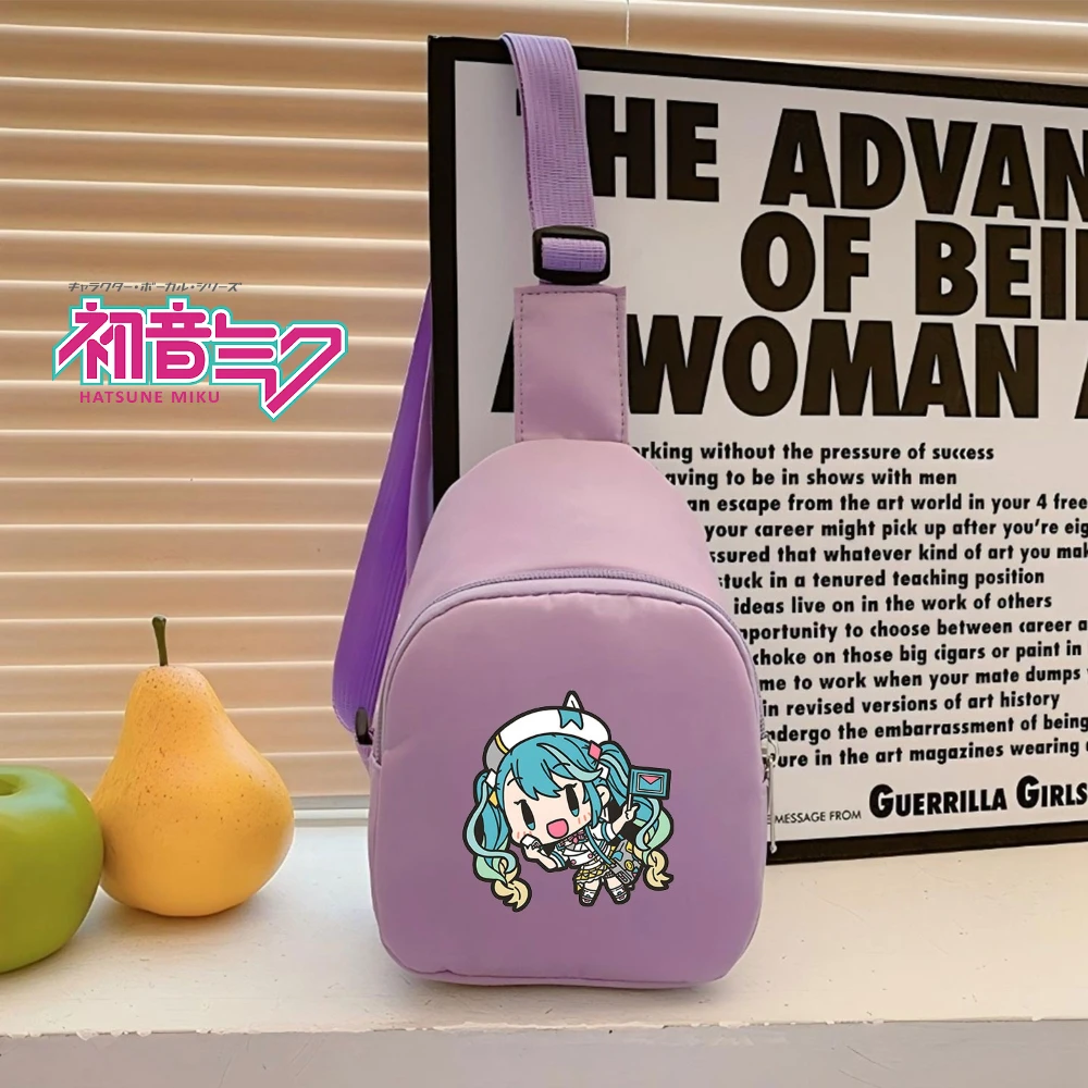 Сумка-бананка с аниме-графикой в стиле Хатсуне Мику, нейлоновая поясная сумка, незаменимый аксессуар для фанатов на фестивали и культурные мероприятия
Сумка-бананка с аниме-графикой в стиле Хатсуне Мику, нейлоновая поясная сумка, незаменимый аксессуар для фанатов на фестивали и культурные мероприятия