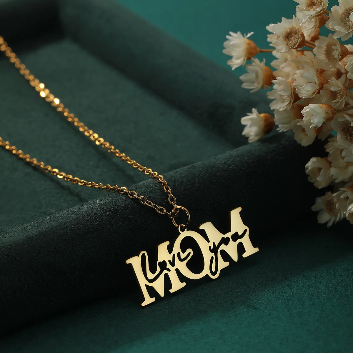 Лидер продаж, романтический кулон «Любовь тебе, мама», день матери, день рождения, мама, письмо, ожерелье, подвески из нержавеющей стали, подарок
Лидер продаж, романтический кулон «Любовь тебе, мама», день матери, день рождения, мама, письмо, ожерелье, подвески из нержавеющей стали, подарок