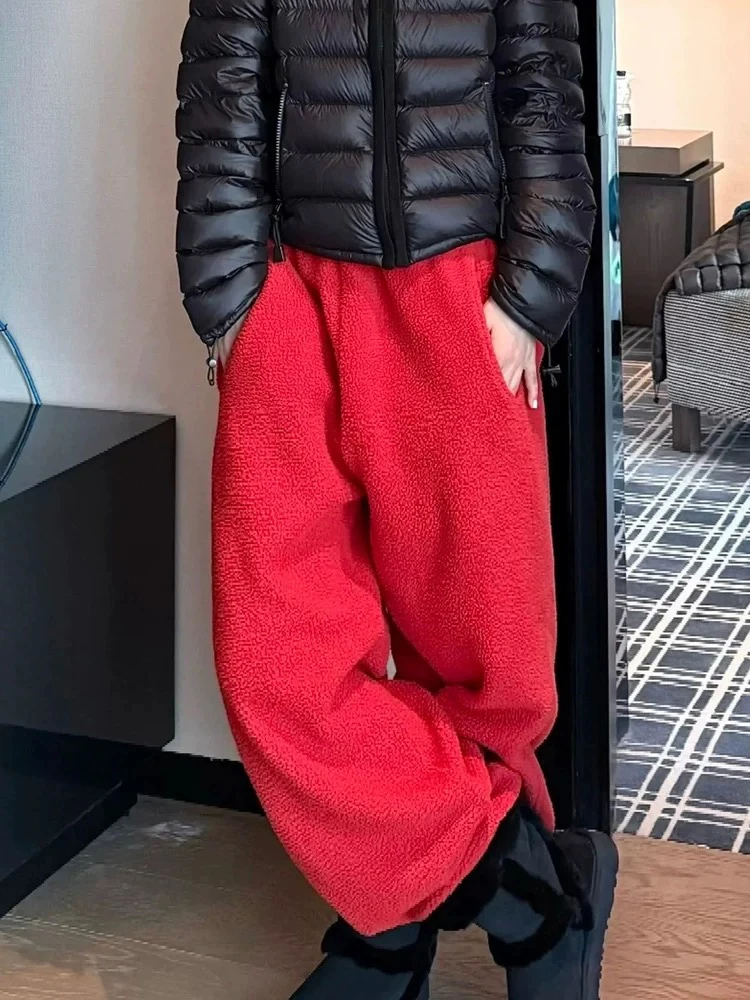 Корейские утепленные прямые брюки с высокой талией для женщин, свободные теплые повседневные брюки на осень-зиму, модные
Корейские утепленные прямые брюки с высокой талией для женщин, свободные теплые повседневные брюки на осень-зиму, модные