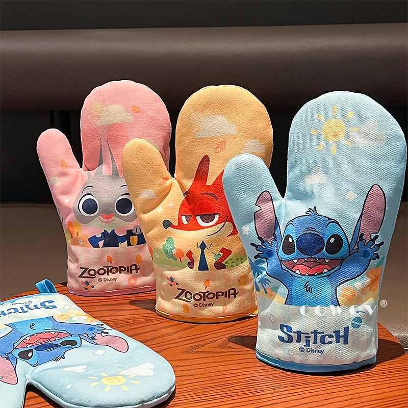 Cartoon Disney Judy Nick Creative Personality Thickened Anti-scalding Gloves Household Kitchen Insulation Microwave Gloves Gift
Cartoon Disney Judy Nick Creative Personality Thickened Anti-scalding Gloves Household Kitchen Insulation Microwave Gloves Gift