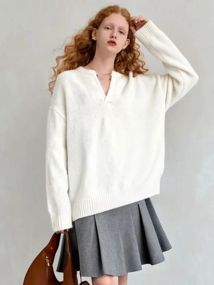 Белый вязаный топ с V-образным вырезом, свободный, драпированный, мягкий, весенний, новый, во французском стиле, свободного кроя, повседневный, удобный, женский
Белый вязаный топ с V-образным вырезом, свободный, драпированный, мягкий, весенний, новый, во французском стиле, свободного кроя, повседневный, удобный, женский