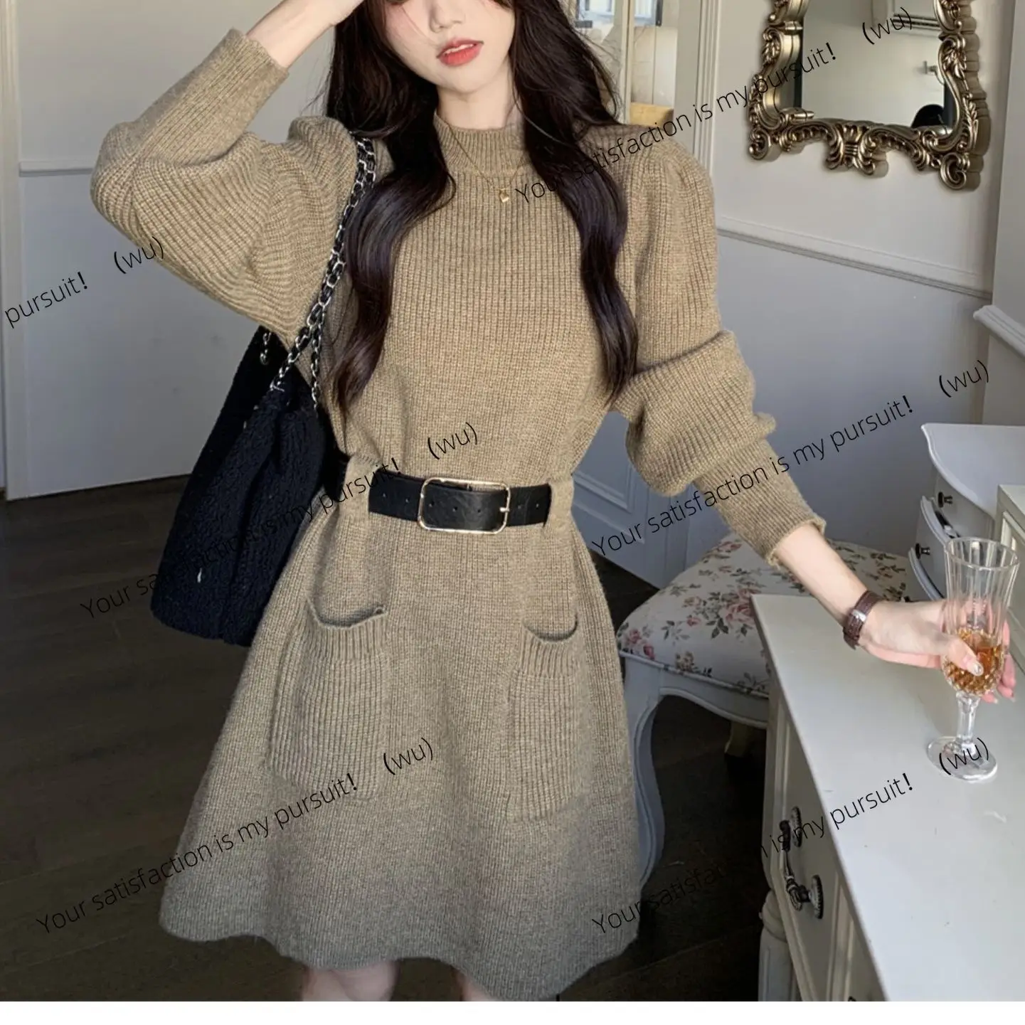 25. Женское французское маленькое, женское осенне-зимнее свободное вязаное платье с длинными рукавами для женщин.
25. Женское французское маленькое, женское осенне-зимнее свободное вязаное платье с длинными рукавами для женщин.