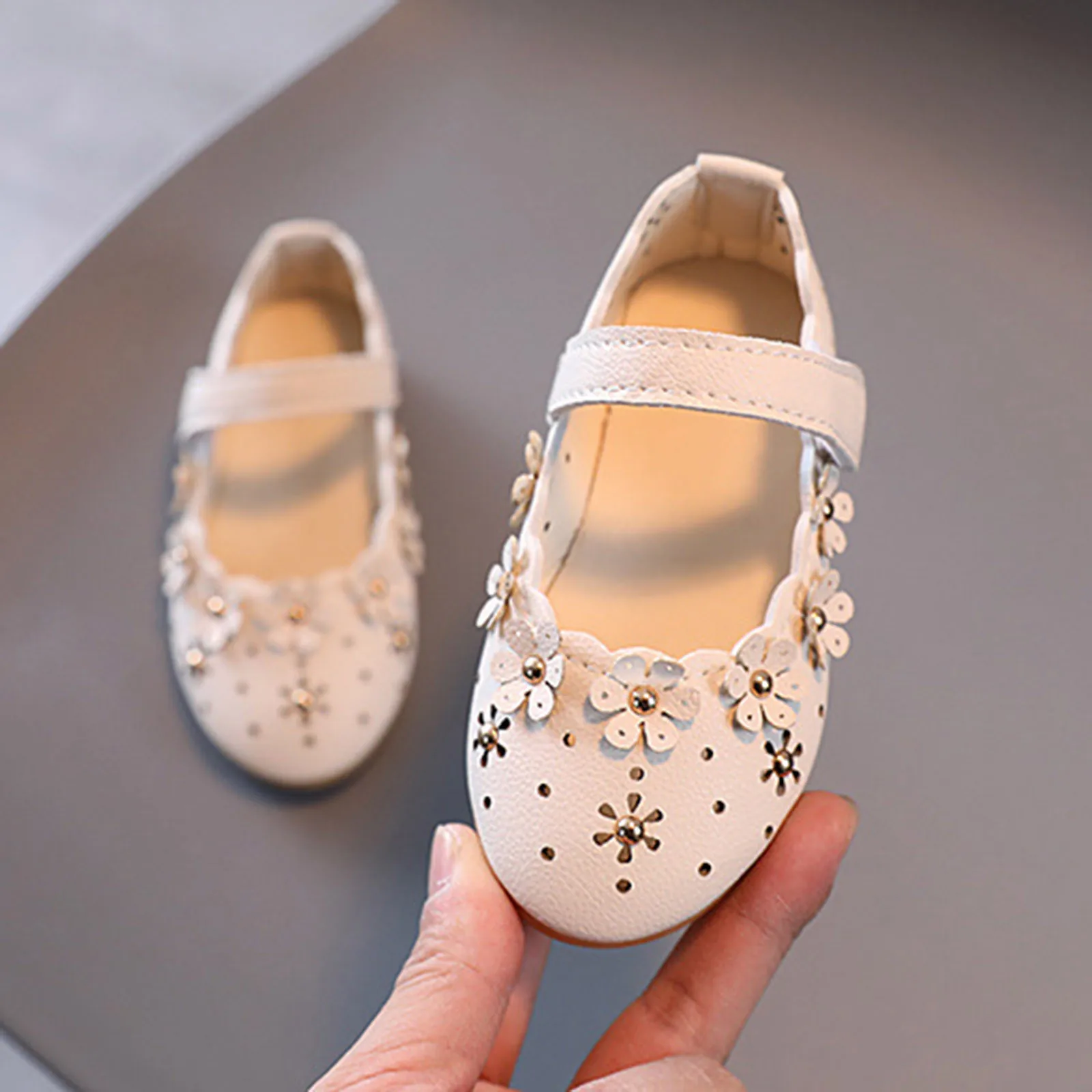 Shoes For Boys Size 6 Girls Shoes Sandal Flower Shoes Hollow Flower Shoes Sandals Soft Sole Kids Size 8 Shoes Boys Accessory
Shoes For Boys Size 6 Girls Shoes Sandal Flower Shoes Hollow Flower Shoes Sandals Soft Sole Kids Size 8 Shoes Boys Accessory