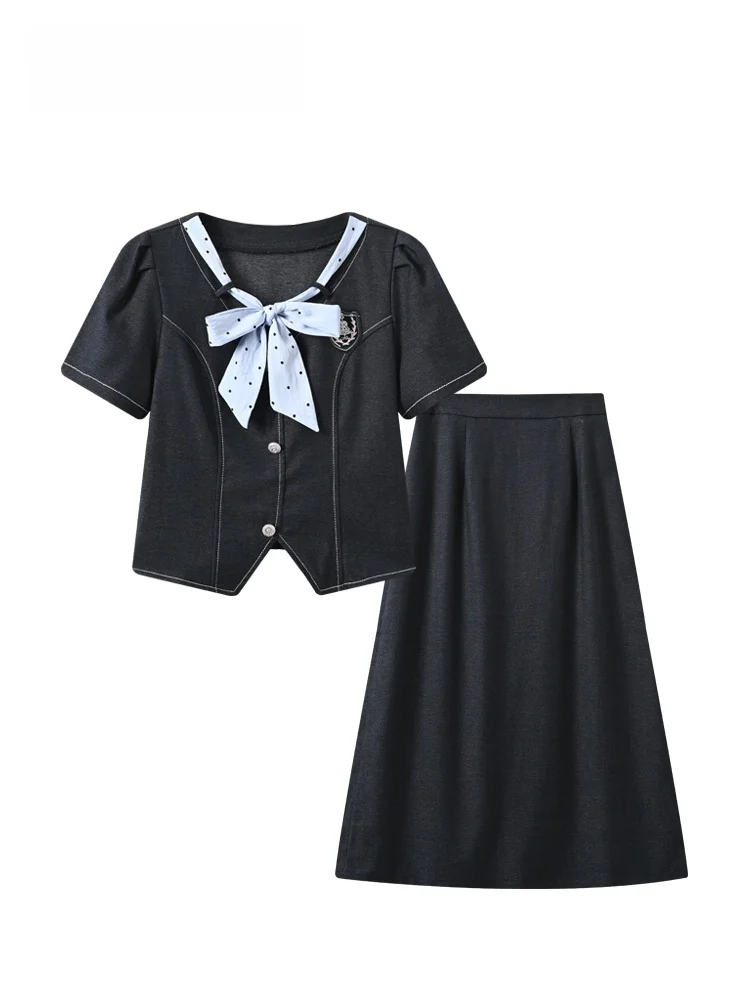 plus Size Summer Fashion V-Neck Denim Top And Half Skirt Set Women's Sweet Fit Style Polyester Cotton Blend Knot
plus Size Summer Fashion V-Neck Denim Top And Half Skirt Set Women's Sweet Fit Style Polyester Cotton Blend Knot