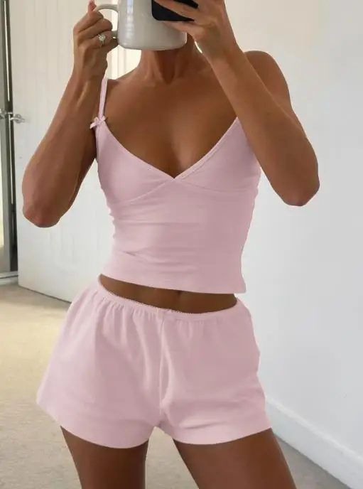 Sports Yoga Style Camisole Vest Shorts Women's Two-Piece Set 2025 Casual Summer Sexy V-Neck Strap Top & Casual Daily Shorts Set
Sports Yoga Style Camisole Vest Shorts Women's Two-Piece Set 2025 Casual Summer Sexy V-Neck Strap Top & Casual Daily Shorts Set