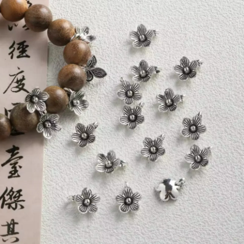 Retro Metal Five-petal Flower Button Woven Bracelet Necklace Bracelet Small Pendant DIY Craft Materials Loose Beads Accessories
Retro Metal Five-petal Flower Button Woven Bracelet Necklace Bracelet Small Pendant DIY Craft Materials Loose Beads Accessories