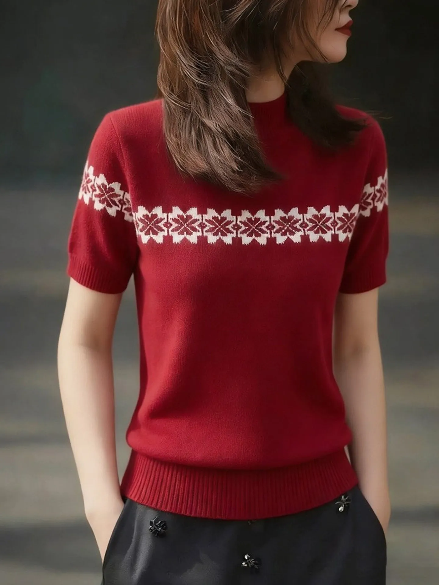 Unique Red Knitted Top Half High Collar Short Sleeve Base Layer Shirt Spring 2026 Commute Style Soft Fabric Korean Version
Unique Red Knitted Top Half High Collar Short Sleeve Base Layer Shirt Spring 2026 Commute Style Soft Fabric Korean Version