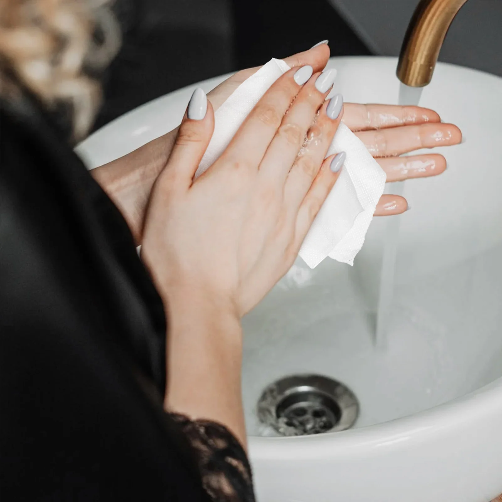 50Pcs Disposable Compressed Face Towels Portable Travel Washcloths High Absorbency for Outdoor Adventures Gentle on All Skin
50Pcs Disposable Compressed Face Towels Portable Travel Washcloths High Absorbency for Outdoor Adventures Gentle on All Skin