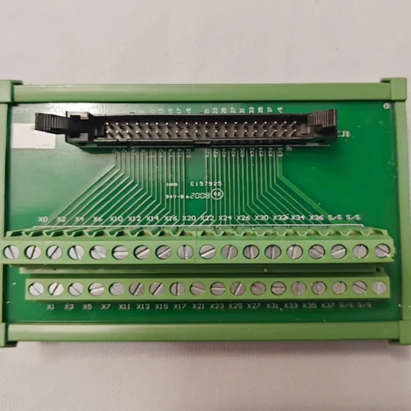 Новый оригинальный модуль AS228R-A UC-ET010-24B UB-10-ID32A AS228P-A AS332T-A AS320T-B UB-10-ID16A UB-10-OR16A
Новый оригинальный модуль AS228R-A UC-ET010-24B UB-10-ID32A AS228P-A AS332T-A AS320T-B UB-10-ID16A UB-10-OR16A