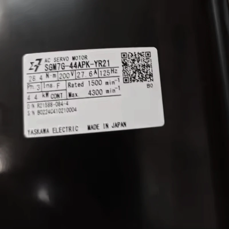 Новый серводвигатель Yaskawa SGM7G-44APK-YR21 в коробке в наличии
Новый серводвигатель Yaskawa SGM7G-44APK-YR21 в коробке в наличии