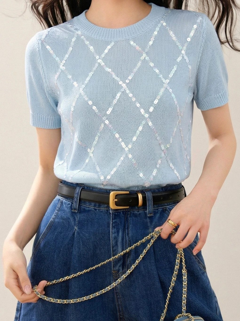 New Retro Women's Sequined Diamond Cutout Short Sleeve T-Shirt Fashionable Round Neck Slimming Minimalist Versatile Casual Top
New Retro Women's Sequined Diamond Cutout Short Sleeve T-Shirt Fashionable Round Neck Slimming Minimalist Versatile Casual Top