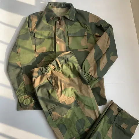 Uniforme de Camouflage norvège pour hommes, combinaison de printemps pour l'extérieur, vert, veste et pantalon inclus