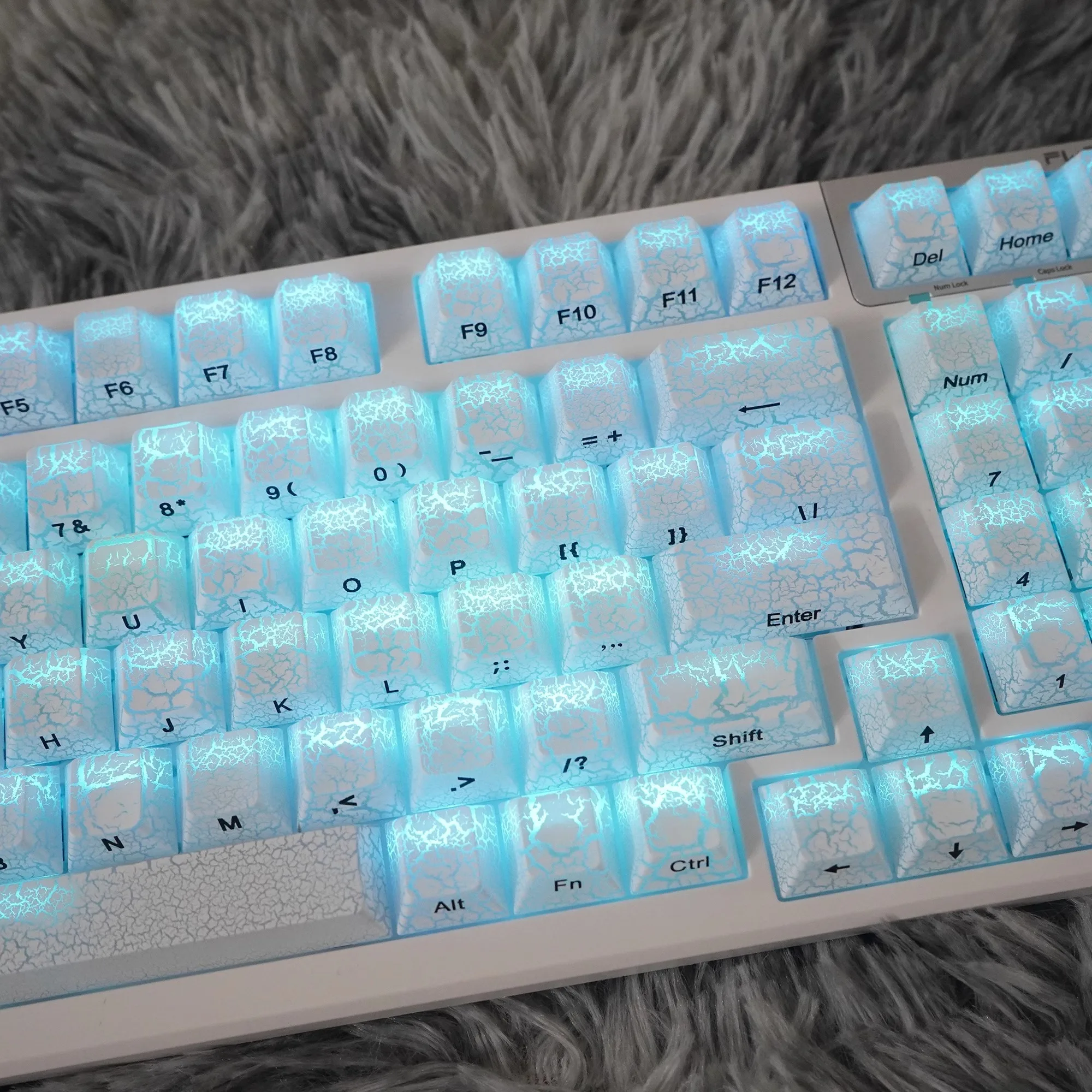 Колпачки для клавиш Cherry Profile PBT для механической клавиатуры — износостойкие, с защитой от масла
Колпачки для клавиш Cherry Profile PBT для механической клавиатуры — износостойкие, с защитой от масла