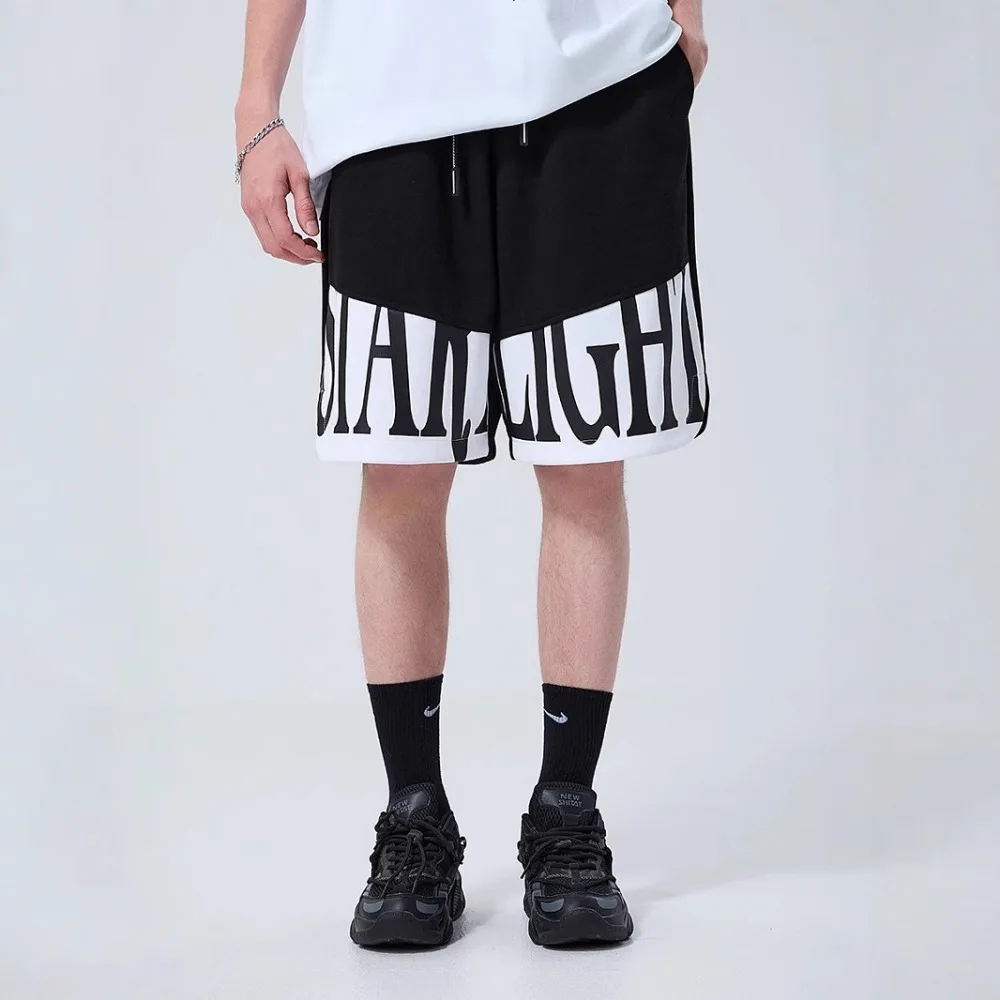 Новые мужские летние американские тяжелые потертые комбинезоны, американские модные комбинезоны с несколькими карманами, свободные повседневные мужские брюки с пятью точками
Новые мужские летние американские тяжелые потертые комбинезоны, американские модные комбинезоны с несколькими карманами, свободные повседневные мужские брюки с пятью точками