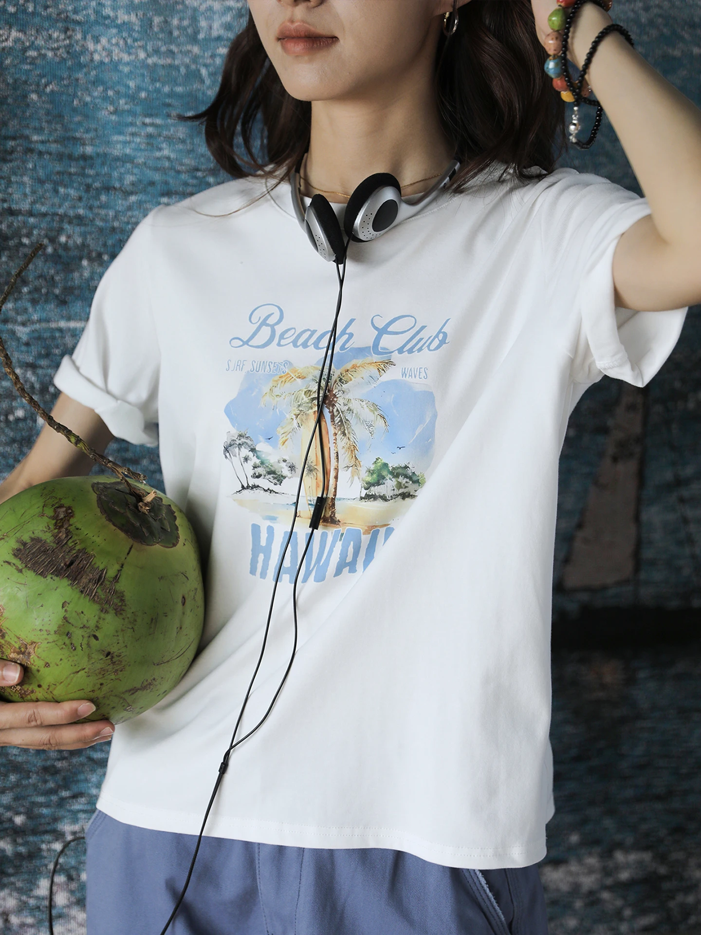Retro Style Women's Short Sleeve T-Shirt Loose Fit Summer 2026 New Casual round Neck Printed Top Versatile Slimming Effect
Retro Style Women's Short Sleeve T-Shirt Loose Fit Summer 2026 New Casual round Neck Printed Top Versatile Slimming Effect