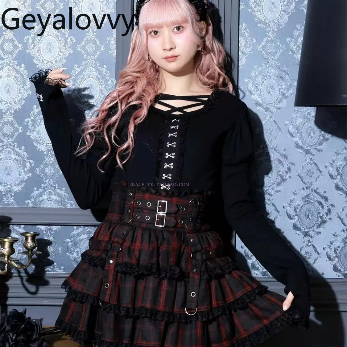 Pure Original Retro Buckle Placket Pullover Autumn New Versatile Sweet Letter Embroidery Detachable Long Sleeve Knitted Top
Pure Original Retro Buckle Placket Pullover Autumn New Versatile Sweet Letter Embroidery Detachable Long Sleeve Knitted Top