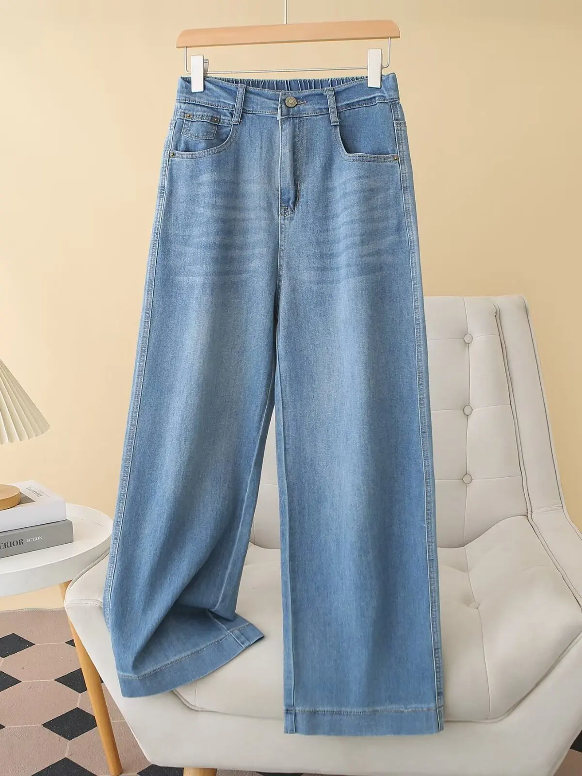 High Waist Straight Leg plus Size Denim Jeans Summer New Style Korean Version Women's Fashion Wide Leg Pants Slimming Effect
High Waist Straight Leg plus Size Denim Jeans Summer New Style Korean Version Women's Fashion Wide Leg Pants Slimming Effect