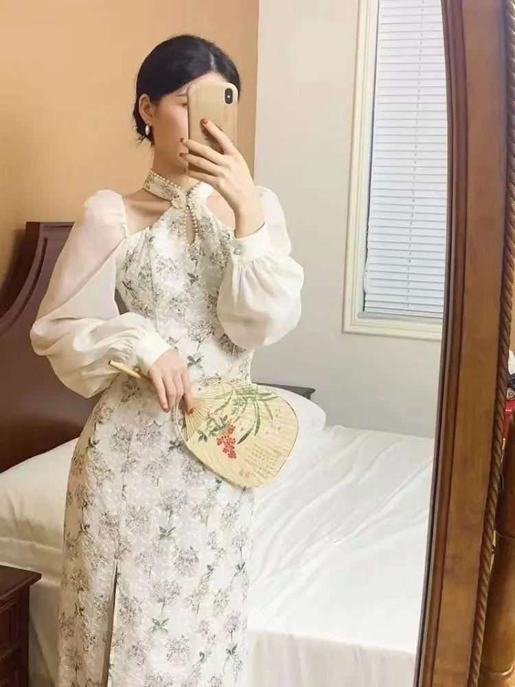 2025 Improved Chinese-style Qipao Sleeveless Halter Neck Cheongsam Dress Slim Bodycon Elegant Sexy Summer Wear Party Performance
2025 Improved Chinese-style Qipao Sleeveless Halter Neck Cheongsam Dress Slim Bodycon Elegant Sexy Summer Wear Party Performance
