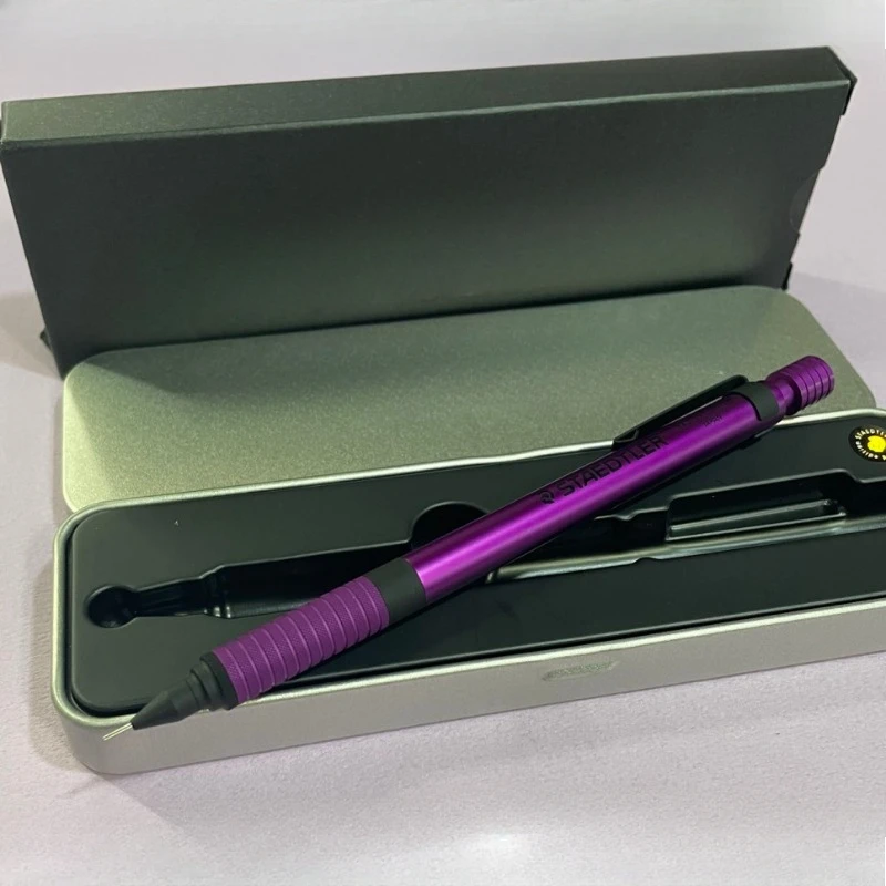 Japan Stationery-Staedtler Limited Edition 925 Purple Metal Bar Drawing Break-proof Automatic Pencil 0.5mm Mechanical Pencil
Japan Stationery-Staedtler Limited Edition 925 Purple Metal Bar Drawing Break-proof Automatic Pencil 0.5mm Mechanical Pencil