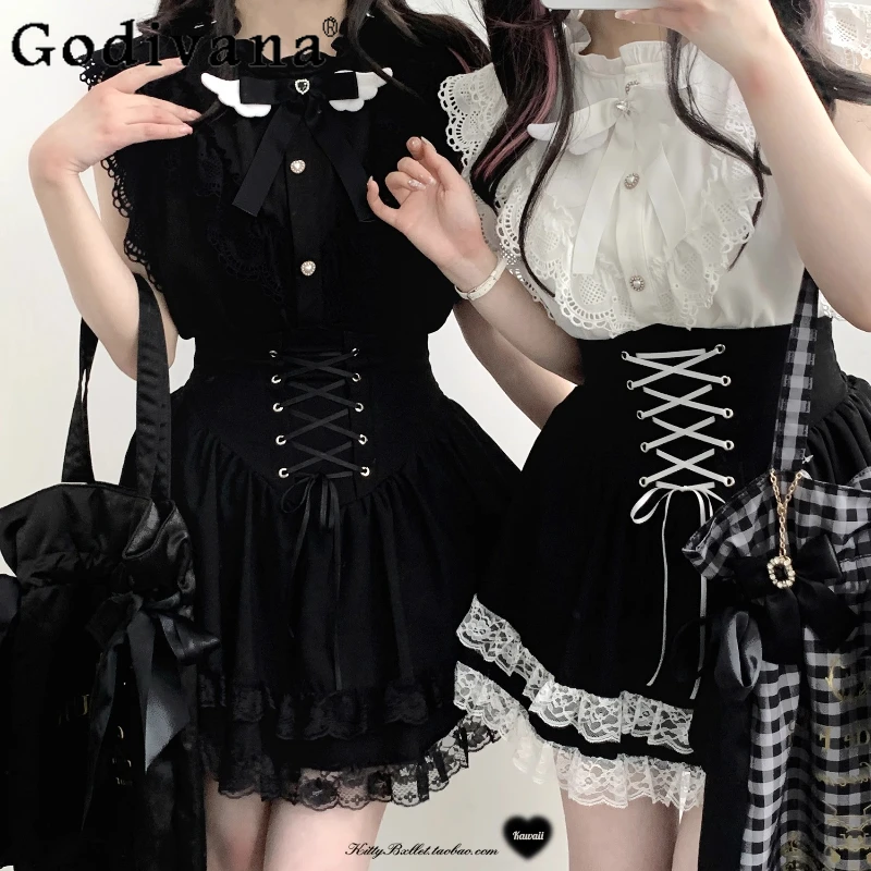 Original Japanese Style Sweet Mine Black and White Shirts Summer New Girl's Sweet Bow Lace Flying Sleeves Blouses Women's Top
Original Japanese Style Sweet Mine Black and White Shirts Summer New Girl's Sweet Bow Lace Flying Sleeves Blouses Women's Top