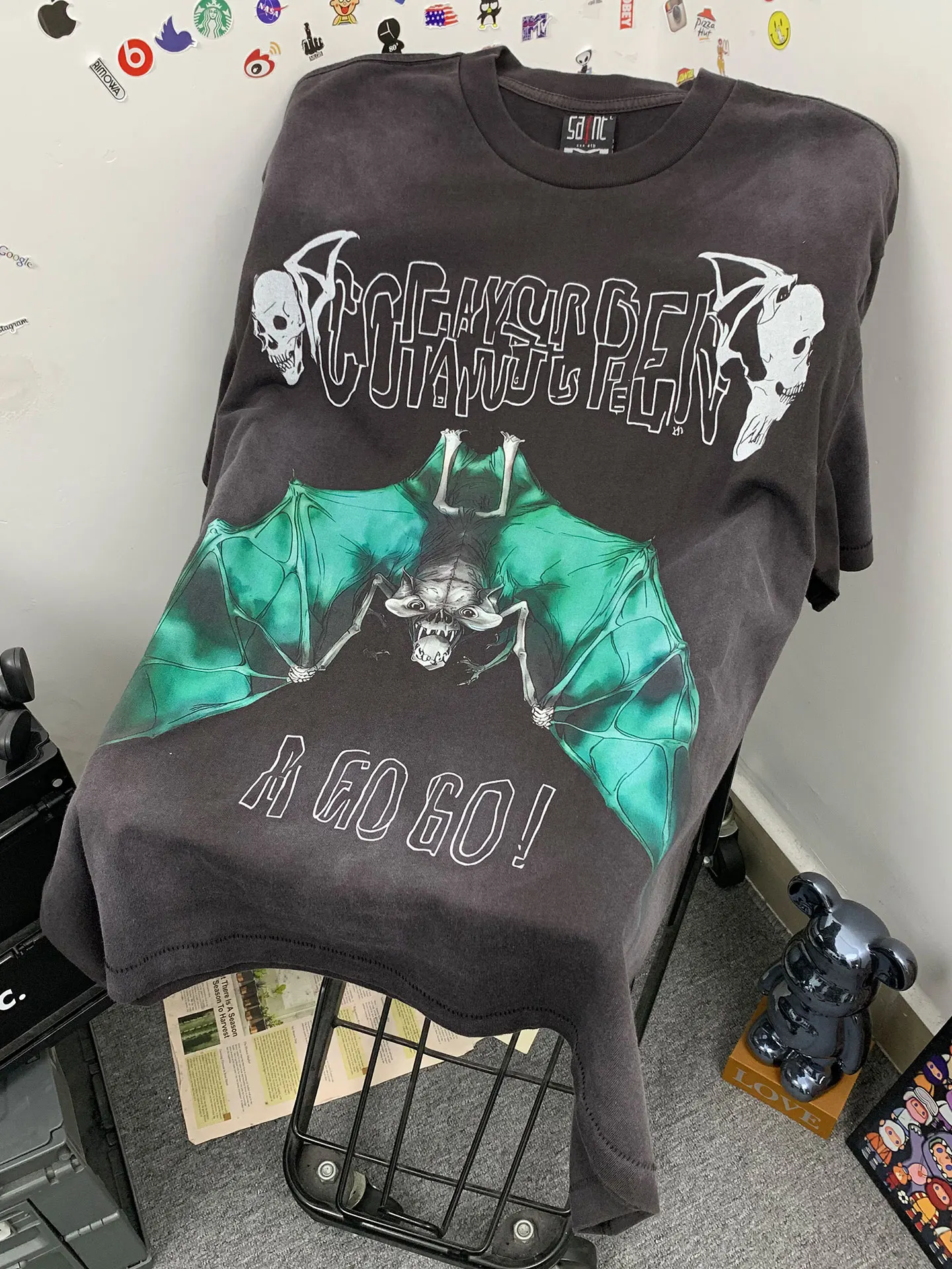 Retro Washed American Trend Skull Bat Print Loose Short Sleeve T-Shirt Men's Fashion Casual Cotton Breathable round Neck Top
Retro Washed American Trend Skull Bat Print Loose Short Sleeve T-Shirt Men's Fashion Casual Cotton Breathable round Neck Top