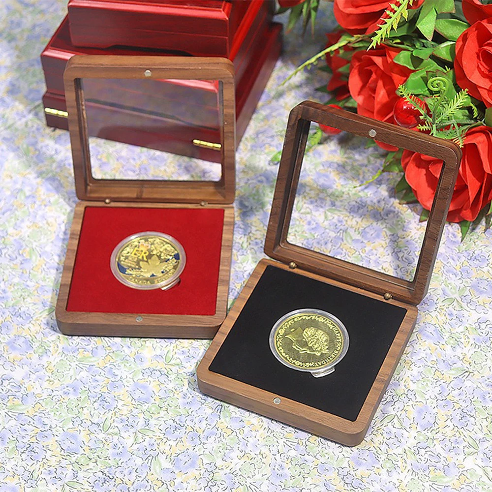 Wooden Dustproof Souvenir Packaging Collection Box Dinner Party Gift Open The Window Flip Top Box Badge Retro Family Storage Box
Wooden Dustproof Souvenir Packaging Collection Box Dinner Party Gift Open The Window Flip Top Box Badge Retro Family Storage Box