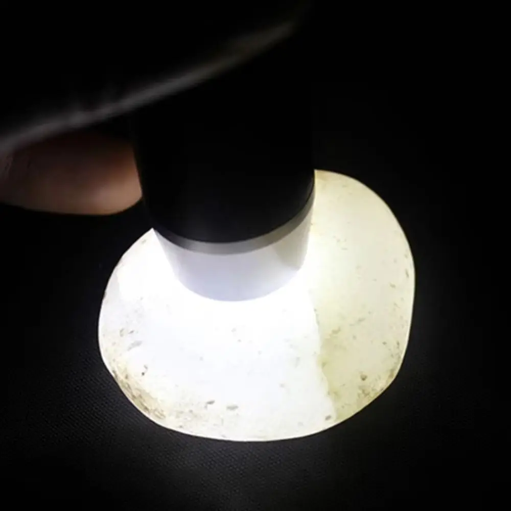 Portable Jewelry Appraisal Flashlight Four Light Source USB Rechargeable UV Flashlight Built-in Battery 4/6 Light Sources
Portable Jewelry Appraisal Flashlight Four Light Source USB Rechargeable UV Flashlight Built-in Battery 4/6 Light Sources