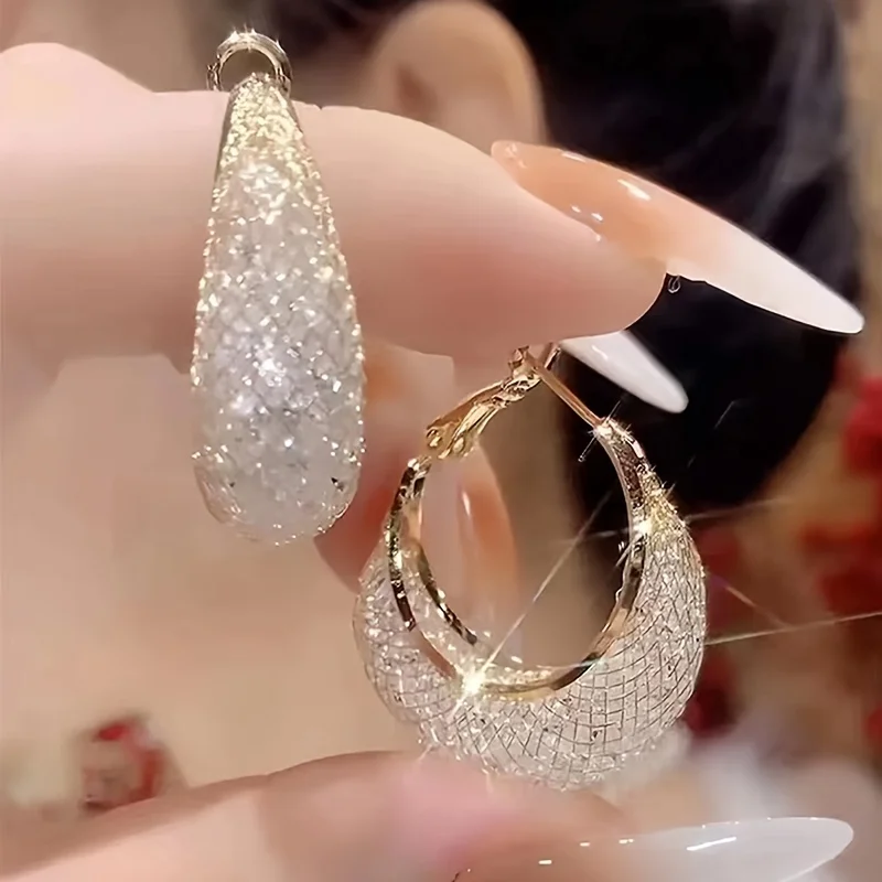 Exaggerate Shiny Mesh Design Hoop Earrings Iron Jewelry Rhinestones Inlaid Elegant Leisure Style For Women Party Earrings
Exaggerate Shiny Mesh Design Hoop Earrings Iron Jewelry Rhinestones Inlaid Elegant Leisure Style For Women Party Earrings