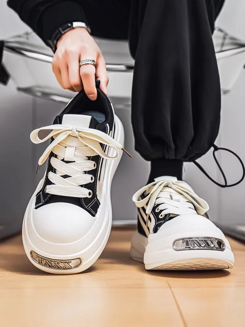Men's Thick Bottom Heightening Casual Shoes Big Head Open Smile Fashionable Sporty Flat Laced round Toe Low Heel
Men's Thick Bottom Heightening Casual Shoes Big Head Open Smile Fashionable Sporty Flat Laced round Toe Low Heel