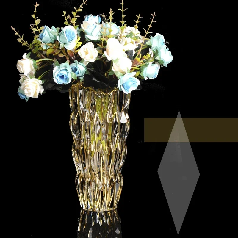 Gold Painted Crystal Glass Flower Vase Luxury American Creative Modern Home Living Room Hotel 3D Decoration Ornaments Large Vase
Gold Painted Crystal Glass Flower Vase Luxury American Creative Modern Home Living Room Hotel 3D Decoration Ornaments Large Vase