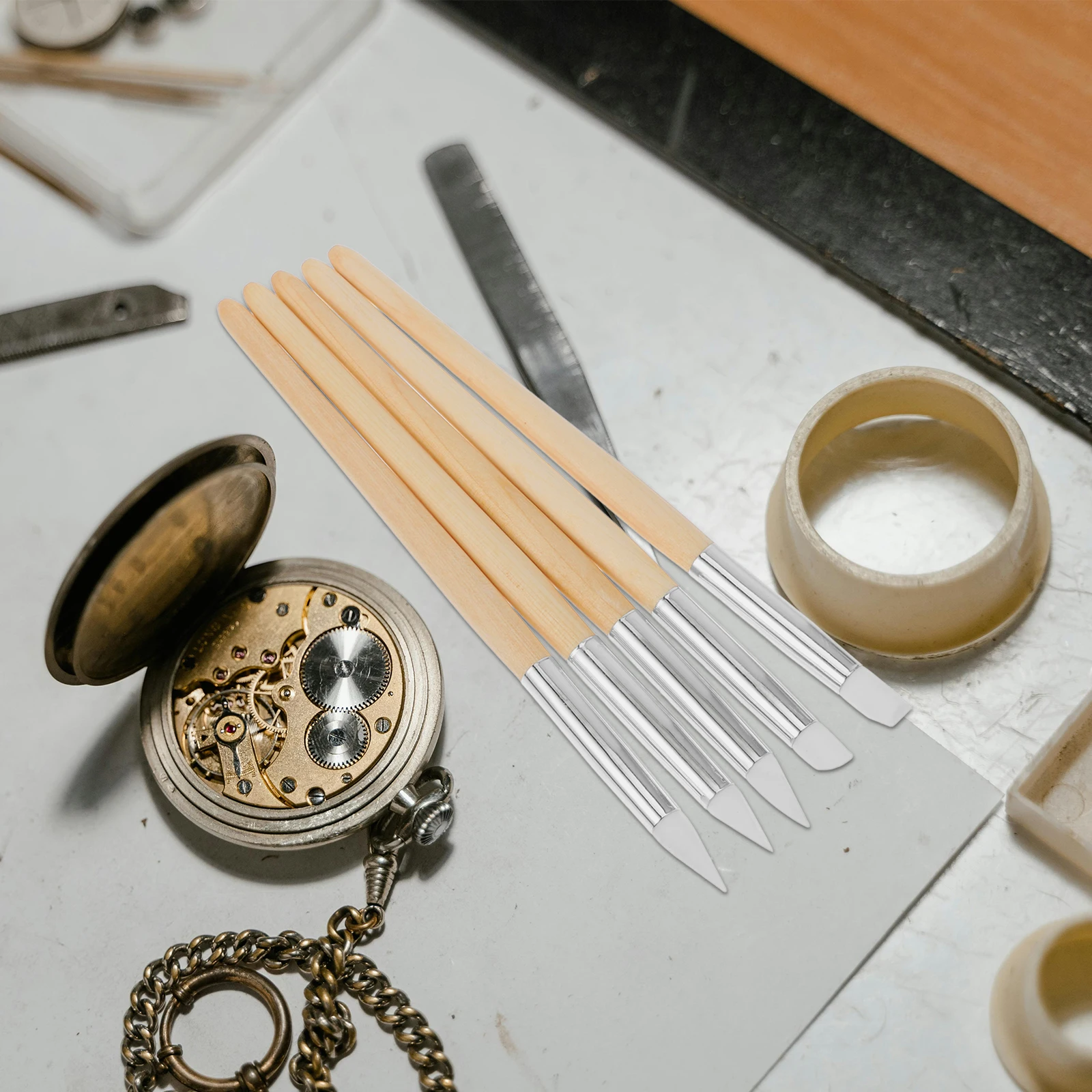 5pcs Cleaning Rod Watch Tool Plastic Brush Pen Dial Cleaner Repair Kit Scratch Remover Fiberglass Brushes Electronics Tools
5pcs Cleaning Rod Watch Tool Plastic Brush Pen Dial Cleaner Repair Kit Scratch Remover Fiberglass Brushes Electronics Tools