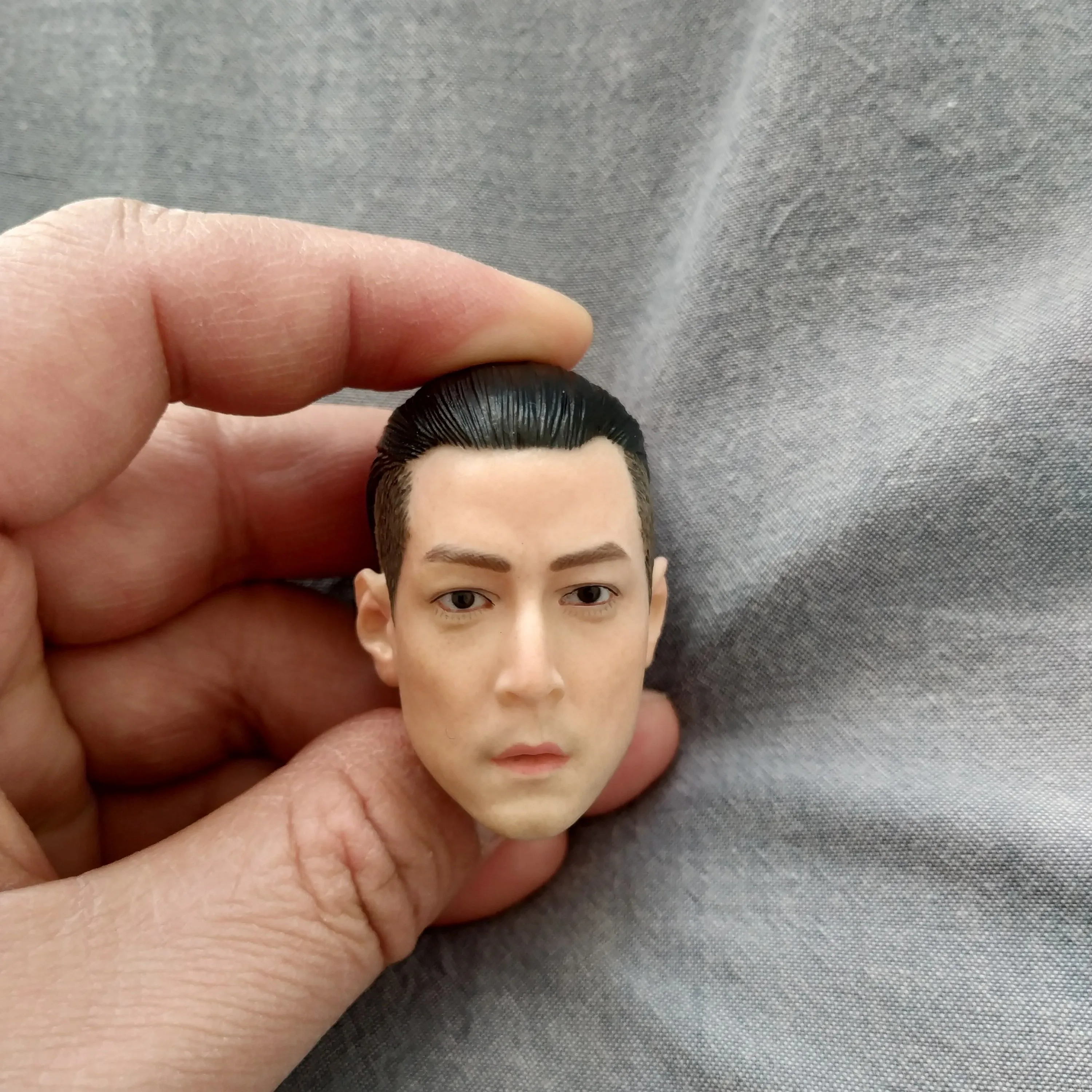 1/6 Scale Overheard DanielWu Head Sculpt Chinese Handsome Boy Head Played for 12in Action Figure Toy
1/6 Scale Overheard DanielWu Head Sculpt Chinese Handsome Boy Head Played for 12in Action Figure Toy