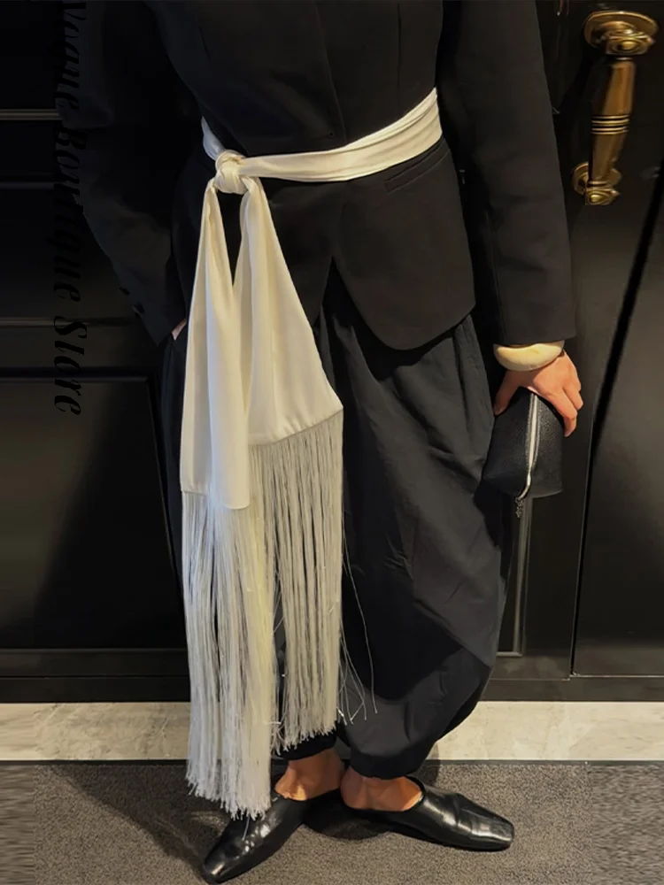 Fashion Fringe Women's Scarves Solid All-match Female Long Versatile Accessories Premium Feel Lady Tassel Long Couple Scarf
Fashion Fringe Women's Scarves Solid All-match Female Long Versatile Accessories Premium Feel Lady Tassel Long Couple Scarf